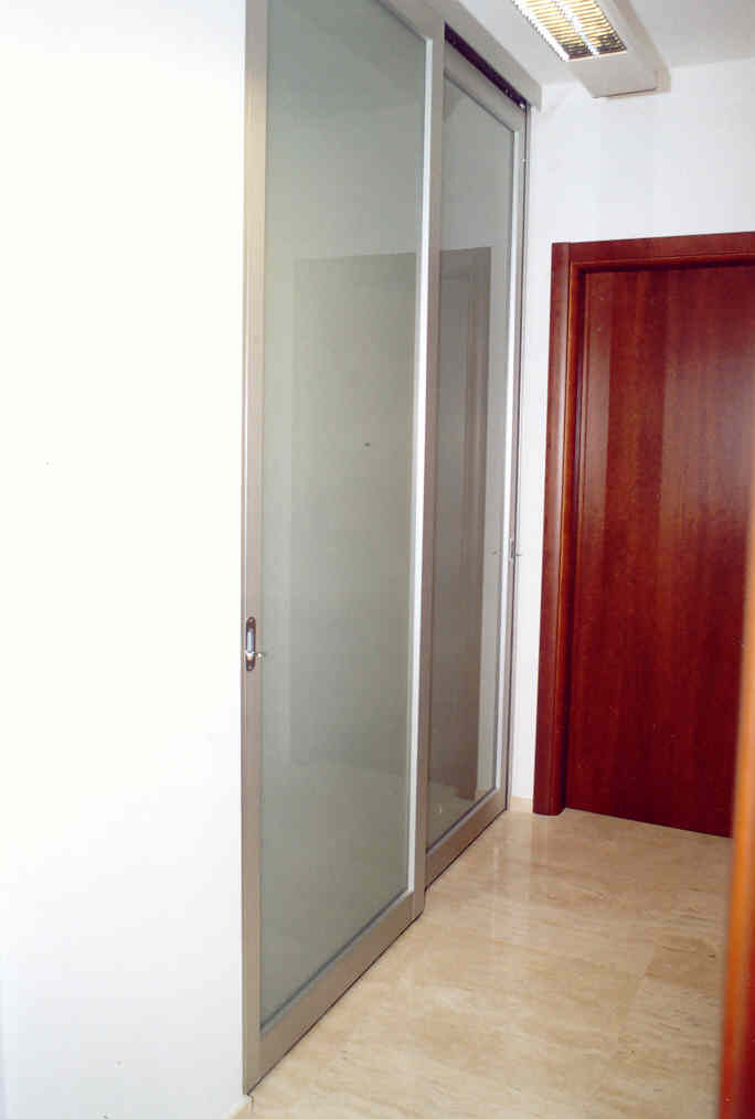 Porta_scorrevole_alluminio